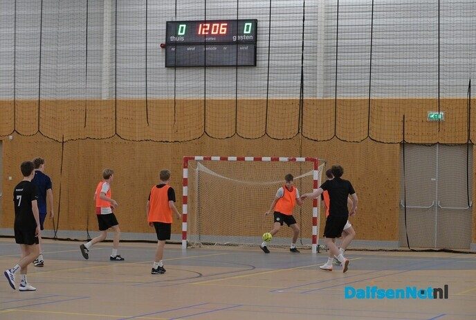 Kerstzaalvoetbaltoernooi 2025 - Foto: Johan Bokma
