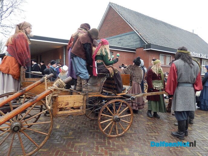 Gigantisch wat een feest bij Historisch schouwspel Den Ham (Veel foto’s) - Foto: Willy