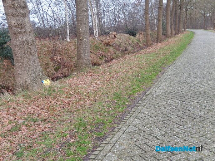Motor kentekenplaat gevonden - Foto: Willy