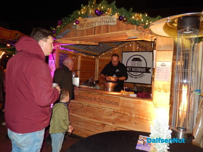 In Heino heet het Weinachtsmarkt - Foto: Willy
