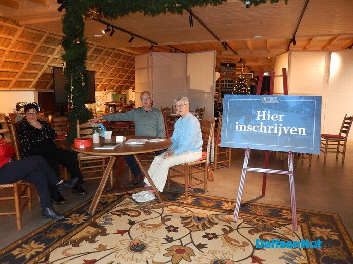 Flink animo kerstwandeling Museum Paltehof - Foto: Willy