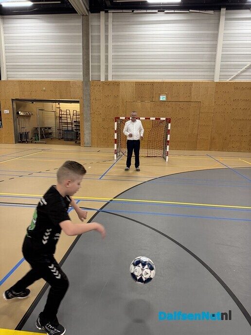 Wat gebeurt er als de burgemeester mee gaat trainen bij Team Puur? - Foto: Ingezonden foto