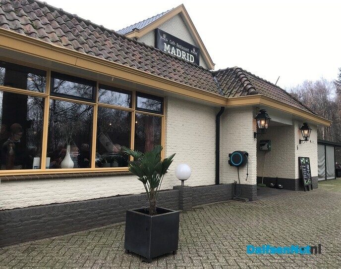 Afscheid van uitbaters Madrid - Foto: Willie uut Hessum