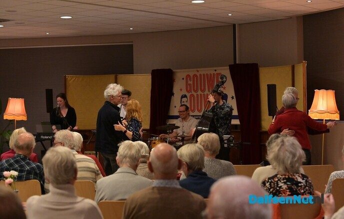 Gouwe Ouwe: feestje van herkenning in de Trefkoele+ - Foto: Johan Bokma