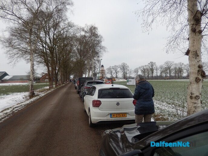 De sneeuwpopvreugderecord Staphorst, duurde maar heel kort - Foto: Willy