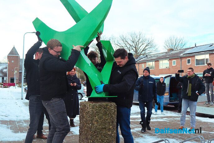 Boijl en Dalfsen weer verzoend na het terugbrengen van gestolen kunstwerk - Foto: Art de Ruiter