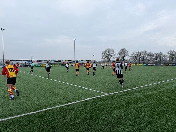 Dalfsen vergeet te scoren, de Tukkers niet - Foto: Ingezonden foto