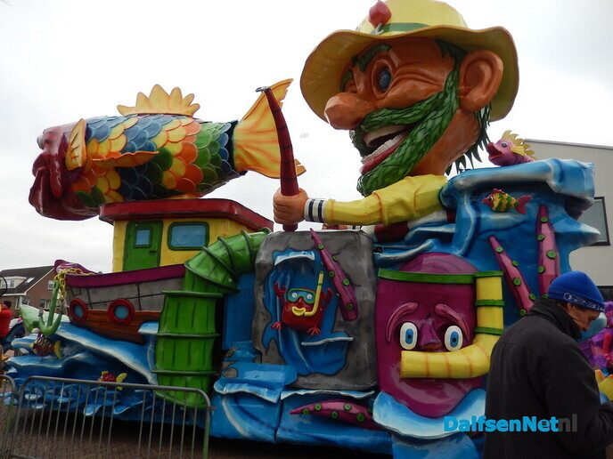 Fantastische carnavalswagens en de sfeer was zeker niet minder - Foto: Willy