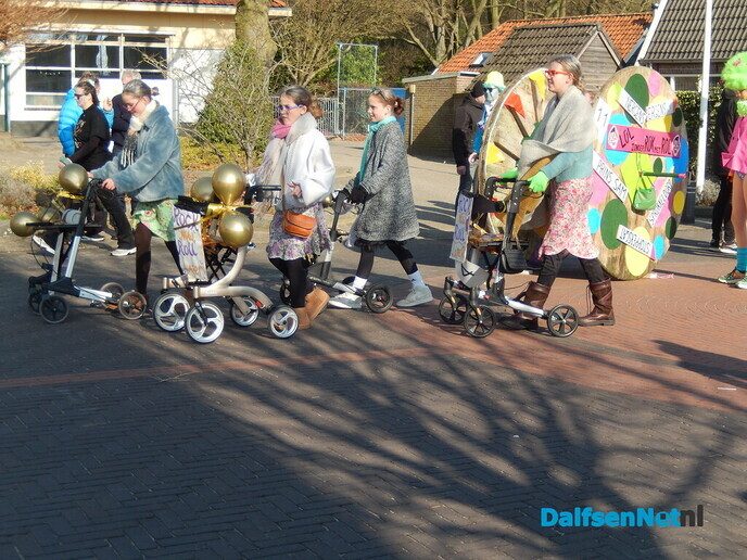 Carnaval in Hoonhorst:  “Groot feest in een klein dorp” - Foto: Willy