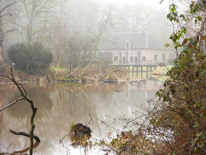 Foto’s van een ietwat mistig Den Berg - Foto: Ingezonden foto