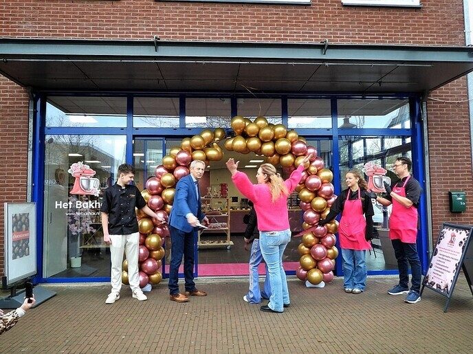 Jan Uitslag opende Het Bakhok - Foto: Femmie Smink