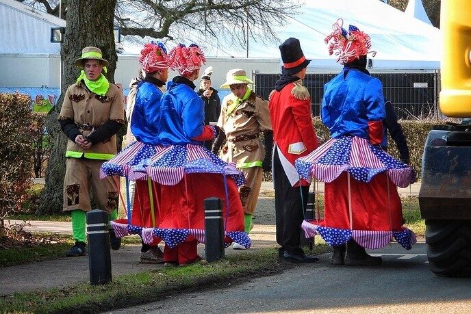 Carnavalsoptocht Vilsteren deel 2 - Foto: Femmie Smink