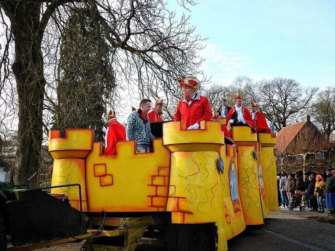 Carnavalsoptocht Vilsteren (update) - Foto: Femmie Smink