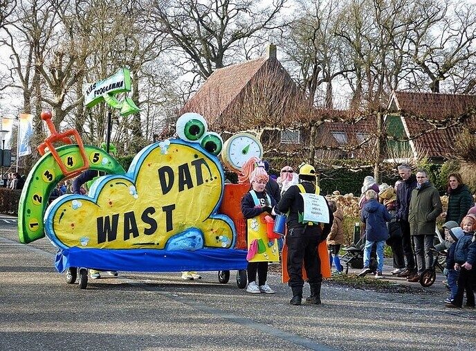 Carnavalsoptocht Vilsteren deel 2 - Foto: Femmie Smink
