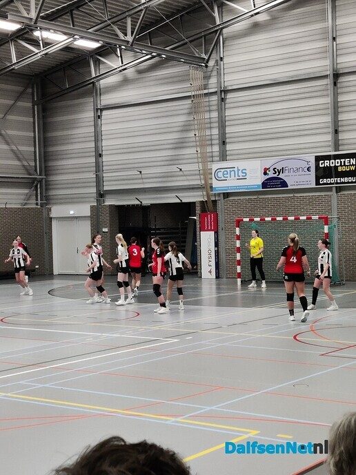 SV Dalfsen handbal B1 wint topper - Foto: Ingezonden foto