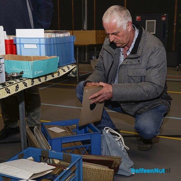 Veel bezoekers voor de Vintage & Techniekbeurs in De Spil - Foto: Paul Scholten