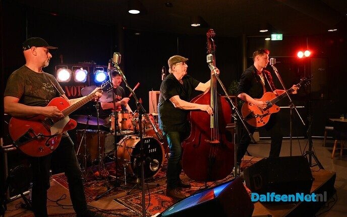 Swingende lenteRock in het Pluscafé - Foto: Johan Bokma