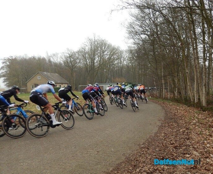 De Ster van Zwolle passeerde de gemeentegrens met Dalfsen - Foto: Willy
