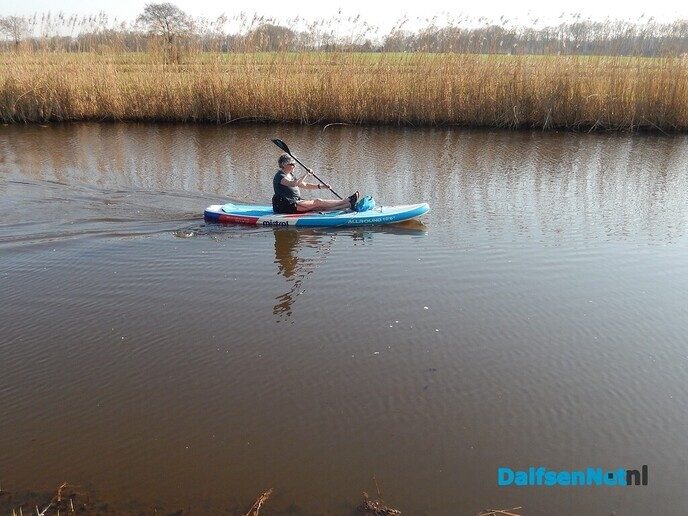 Het mooi weer brengt mensen wel op de been - Foto: Willy
