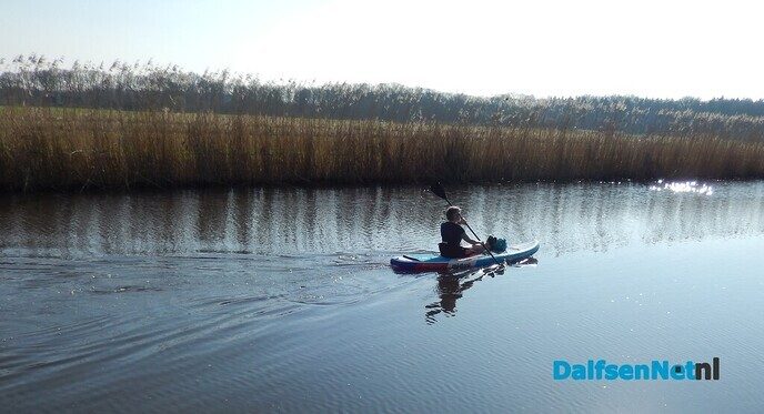 Het mooi weer brengt mensen wel op de been - Foto: Willy