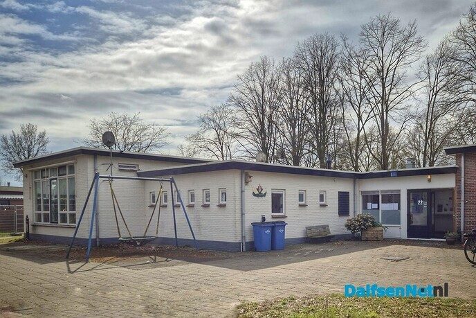 Basisschool Vinkenbuurt staat nu nog overeind - Foto: Femmie Smink