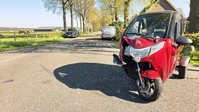 Gewonde bij ongeval Dalmsholte - Foto: Niels Jansen