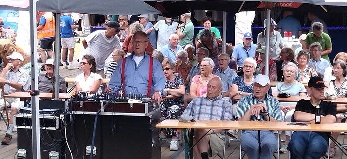 Stuwzangers weer in Hoonhorst