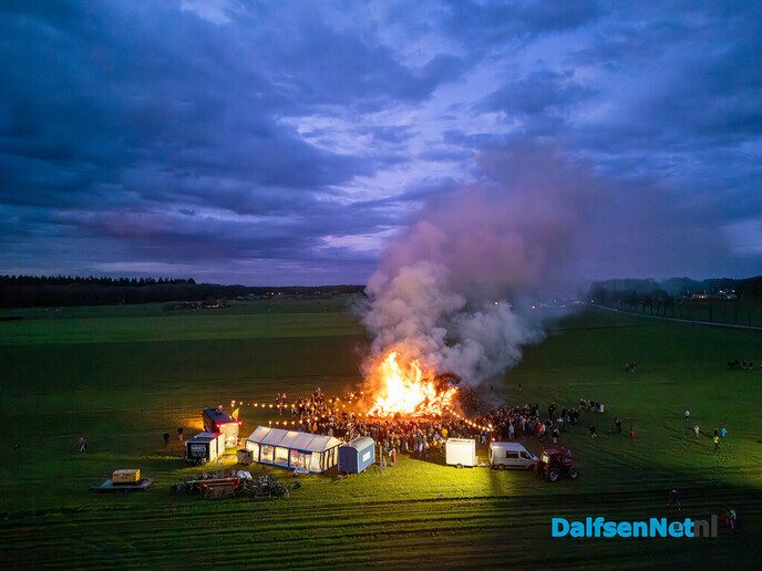 Paasvuur Hoonhorst vanuit de lucht - Foto: Ingezonden foto