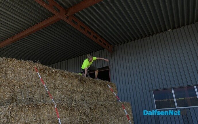 Een sportief spektakel bij de Morrenhof Jansen Dalfser Obstakelloop - Foto: Johan Bokma