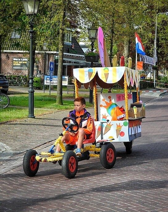 Koningsdag in Nieuwleusen - Foto: Femmie Smink