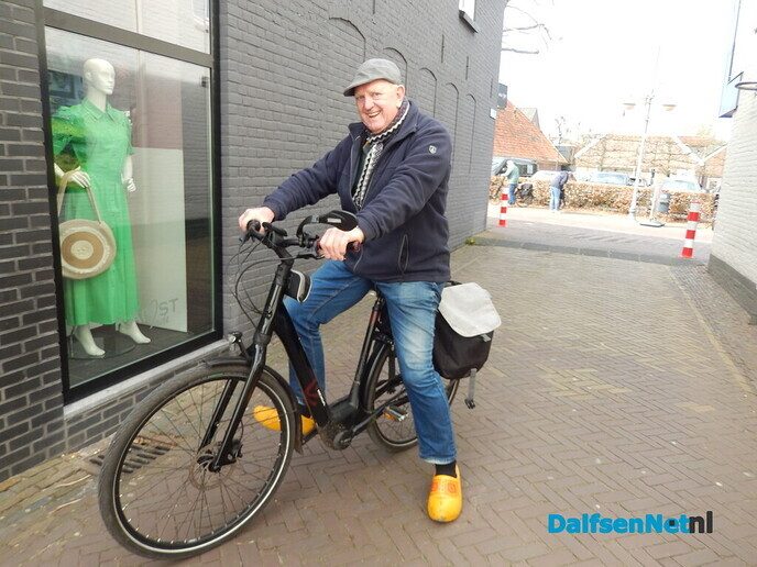 Levendige ochtendwandeling door Dalfsen - Foto: Willy
