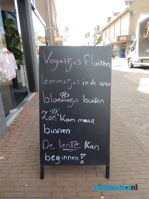 Levendige ochtendwandeling door Dalfsen - Foto: Willy