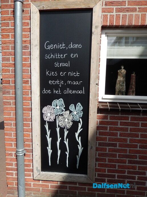 Levendige ochtendwandeling door Dalfsen - Foto: Willy