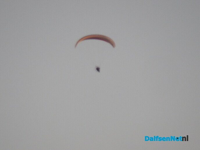 Gezellige avond in het Sterrebos - Foto: Willy