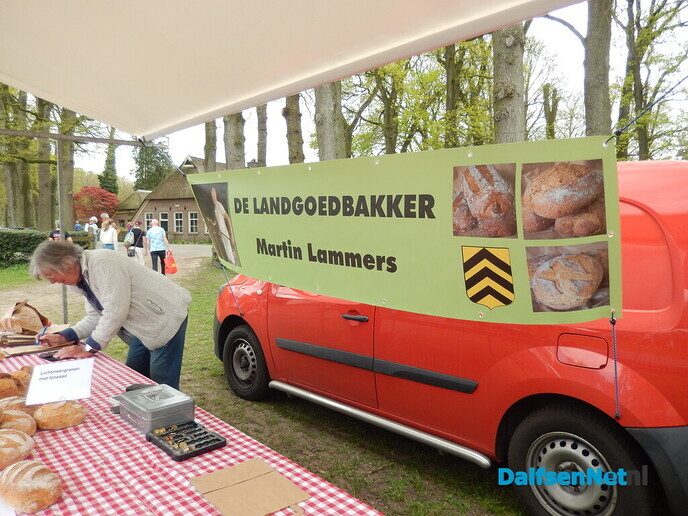 Wat een extra gezellige boerenmarkt dit keer - Foto: Willy