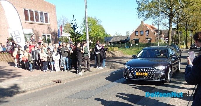 Koning Willem Alexander was vandaag heel dicht bij - Foto: Willy