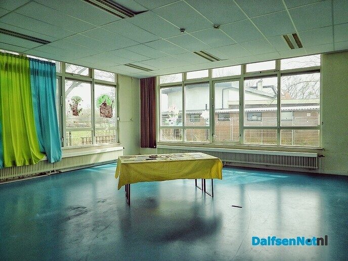 Basisschool Vinkenbuurt staat nu nog overeind - Foto: Femmie Smink