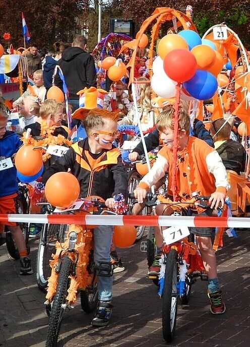 Koningsdag in Nieuwleusen - Foto: Femmie Smink