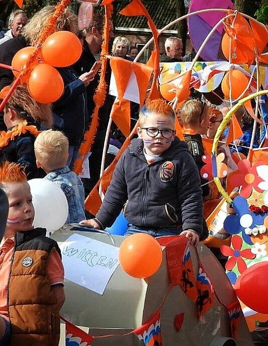 Koningsdag in Nieuwleusen - Foto: Femmie Smink