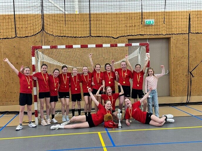 Schoolhandbaltoernooi groot succes - Foto: Ingezonden foto