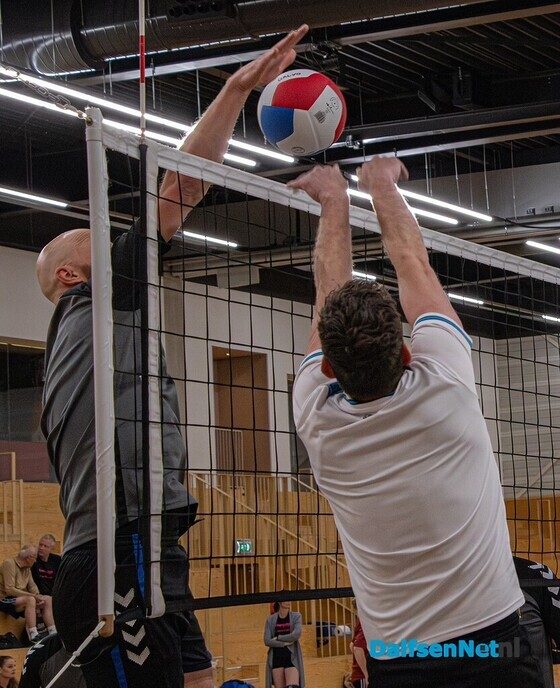 Zomeravondvolleybalcompetitie succesvol - Foto: Ingezonden foto