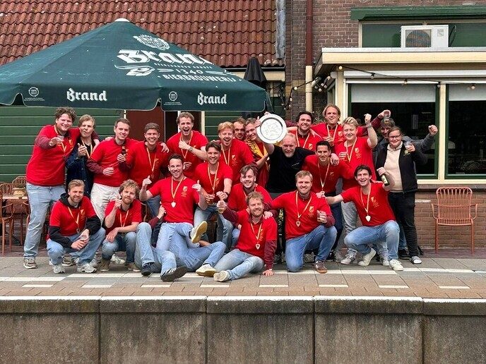 Dalfsen 4 sluit roodgeel tijdperk af met kampioenschap