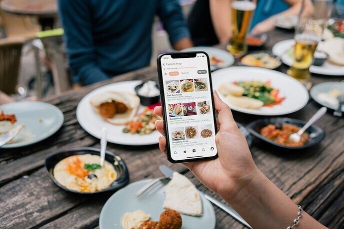 Hoe restaurants hun bereik vergroten zonder extra personeel in te huren