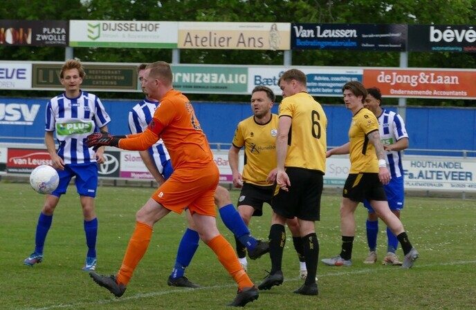 USV terug naar de vierde klasse - Foto: Ingezonden foto