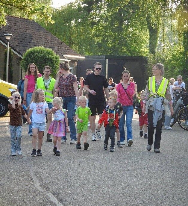 Prachtige slotavond avondwandel 4 daagse Nieuwleusen - Foto: Femmie Smink