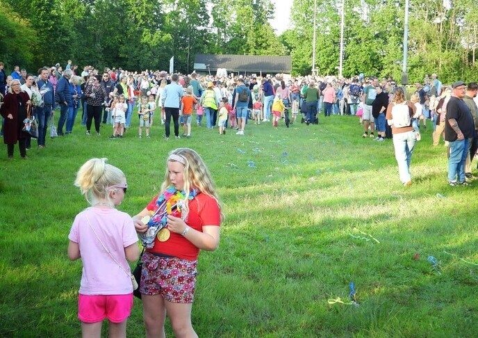 Prachtige slotavond avondwandel 4 daagse Nieuwleusen - Foto: Femmie Smink