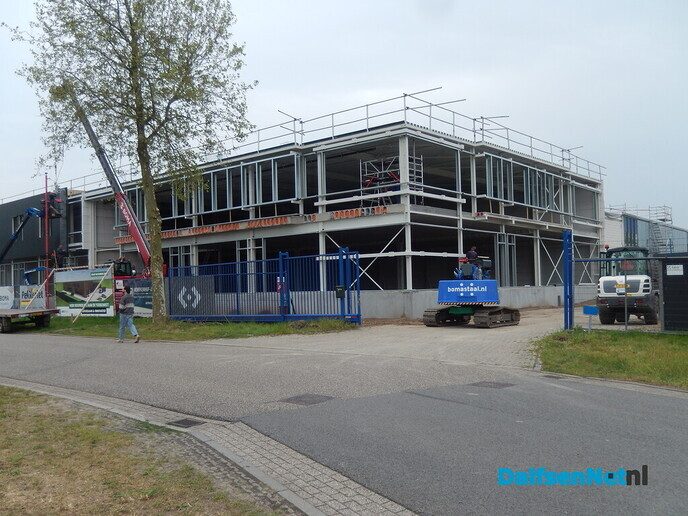 Grote sprongen maken - Foto: Willy