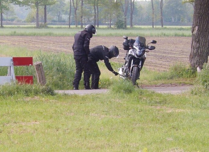 Motorrijder ging onderuit - Foto: Ingezonden foto