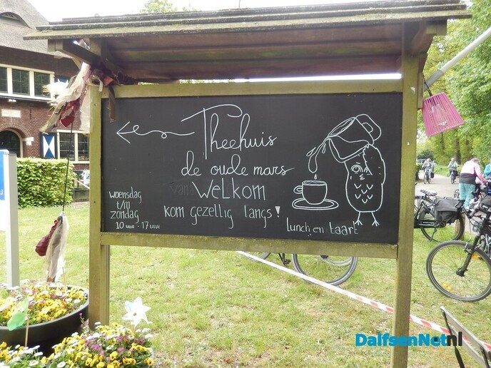 Op bezoek bij De Oude Mars, daar was een Lentefair - Foto: Willy