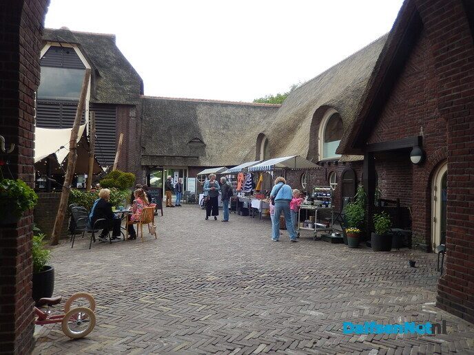 Op bezoek bij De Oude Mars, daar was een Lentefair - Foto: Willy